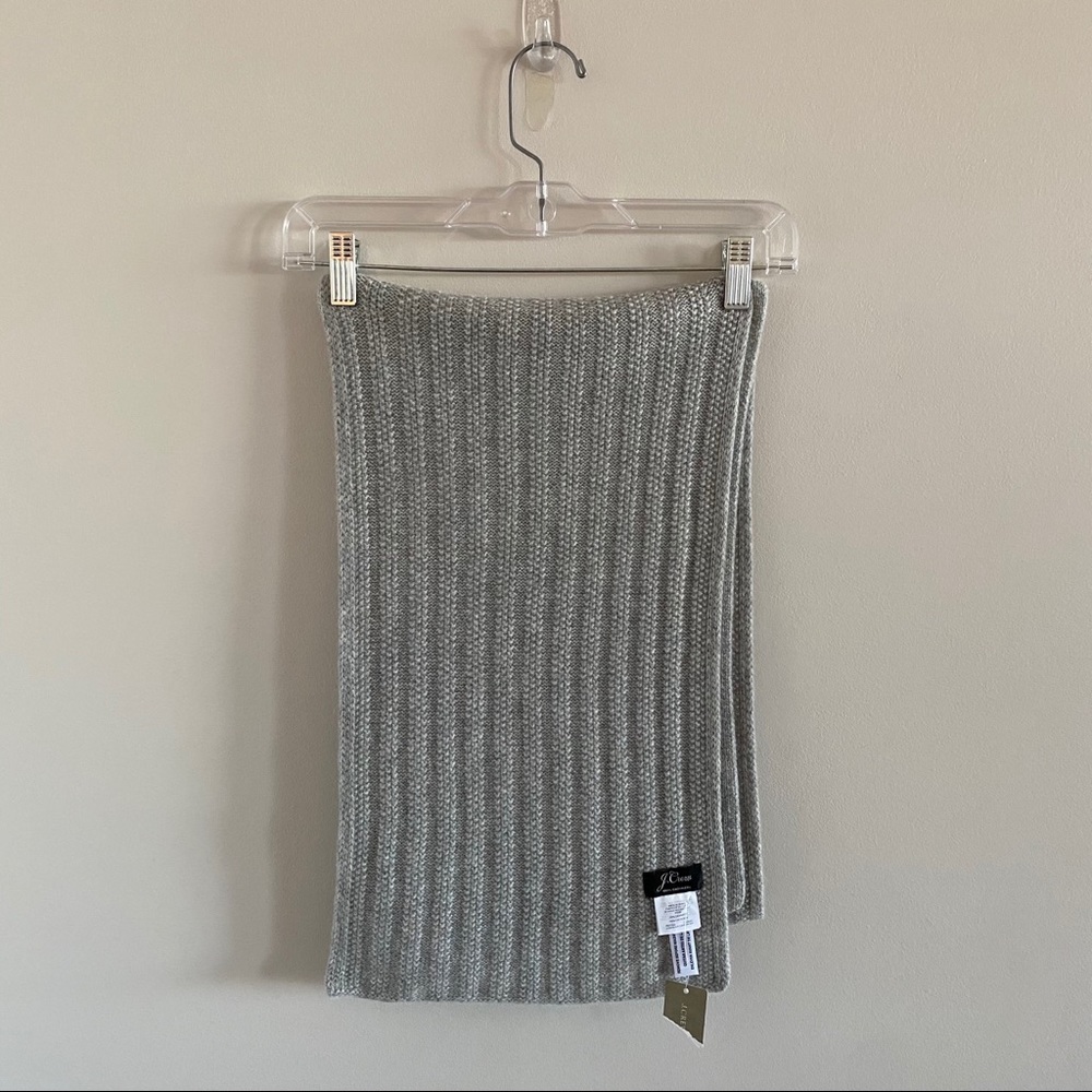 Cashmere scarf